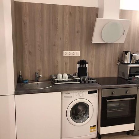 The Whistling Rabbi Apartment Budapest Bagian luar foto