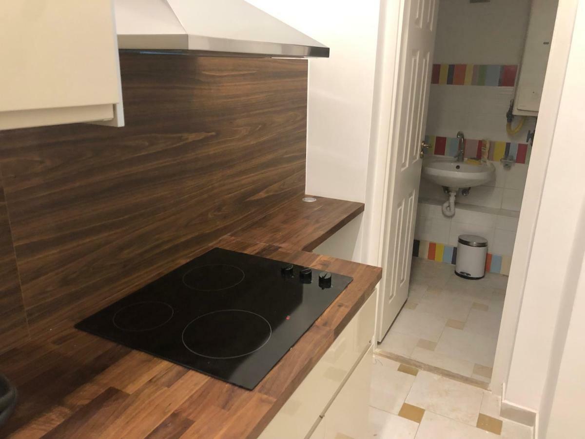 The Whistling Rabbi Apartment Budapest Bagian luar foto